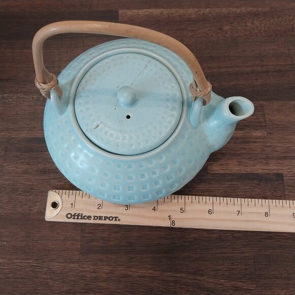 Vintage Teapot & 4 Cups Set Light Blue Rattan Handle By Pier 1 Imports Textured - Picture 7 of 11